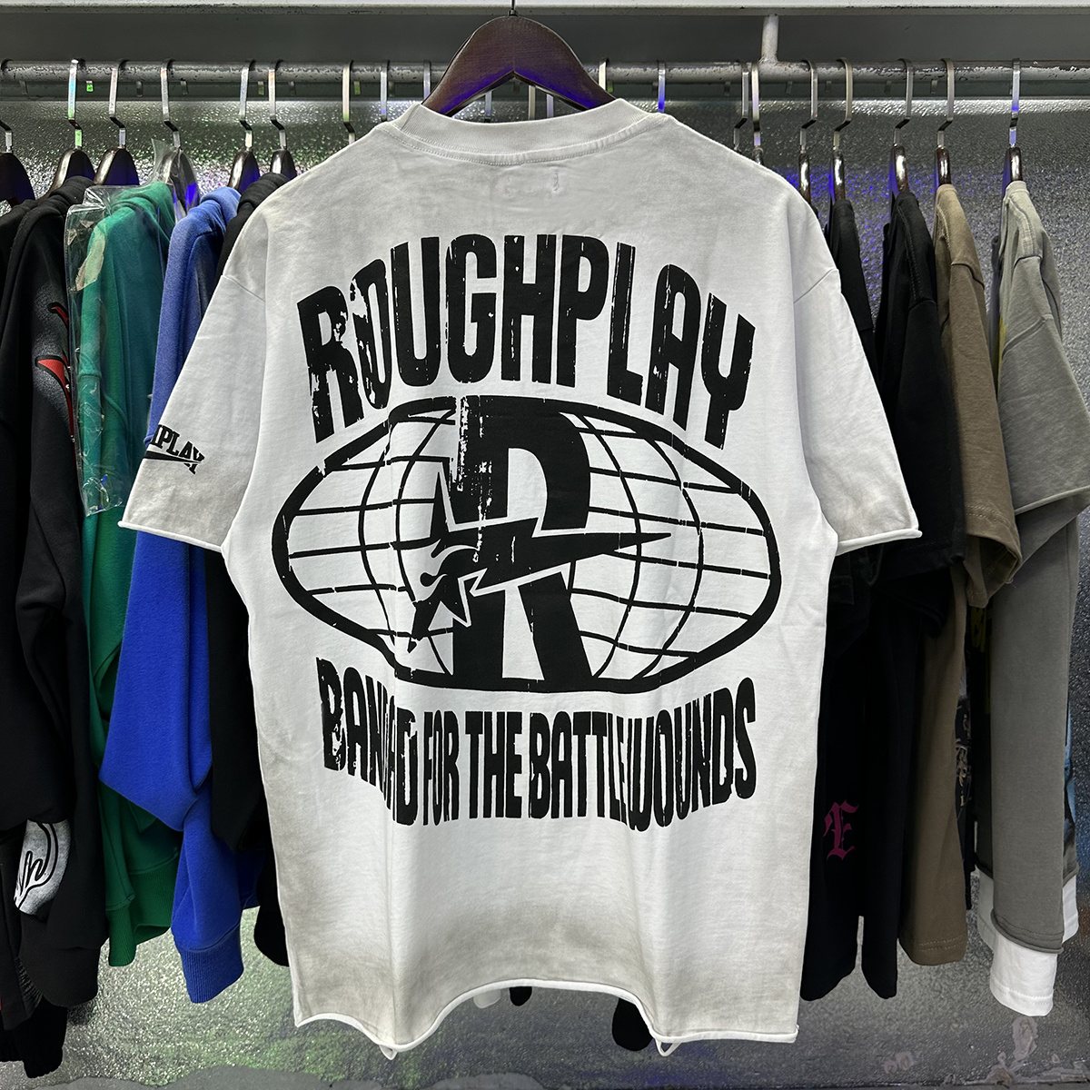 Rough Play Statue of Liberty Rhinestone Graphic T-Shirt