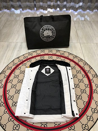Canada Goose White/Black Freestyle Crew Down Vest