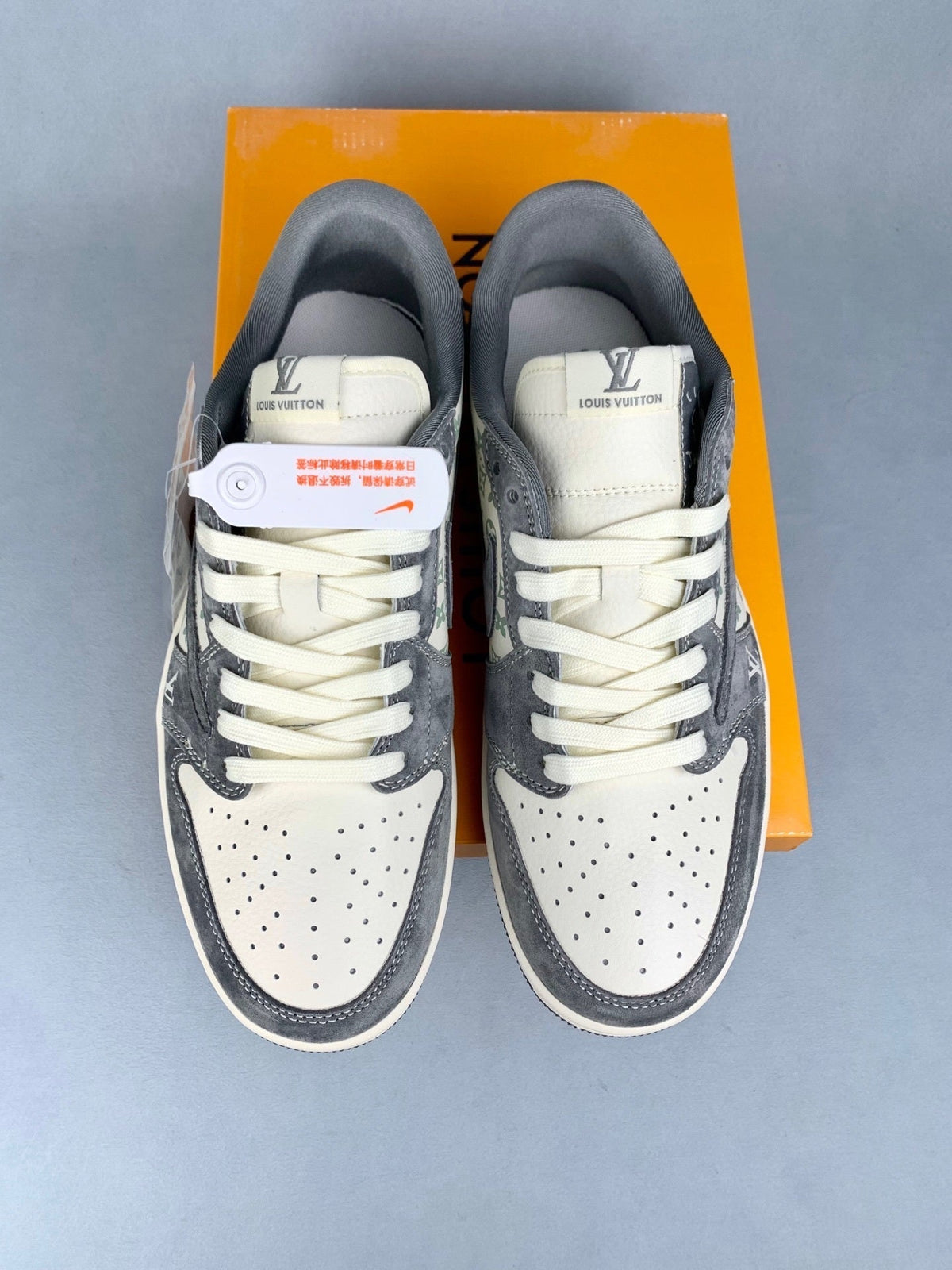 Air Jordan 1 Low LV Collaboration White/Grey Unisex Sneakers SJ2068-261